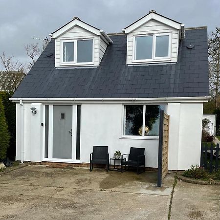 הוילה The Bolt Hole Hythe Panoramic Coast And Sea Views מראה חיצוני תמונה