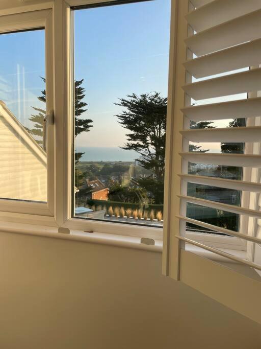 הוילה The Bolt Hole Hythe Panoramic Coast And Sea Views מראה חיצוני תמונה